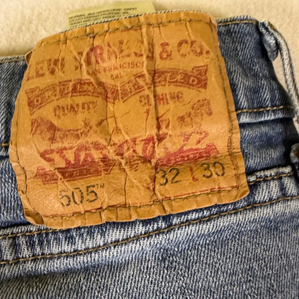 Levis 505 Regular Fit Straight Leg Mens Blue Denim Jeans 32x30 Medium Wash‎